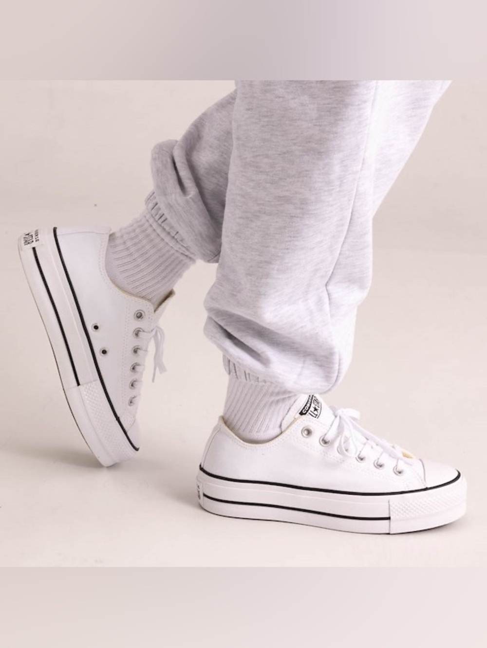 Womens Converse Chuck Taylor All Star Lift Low-Top Sneaker - White